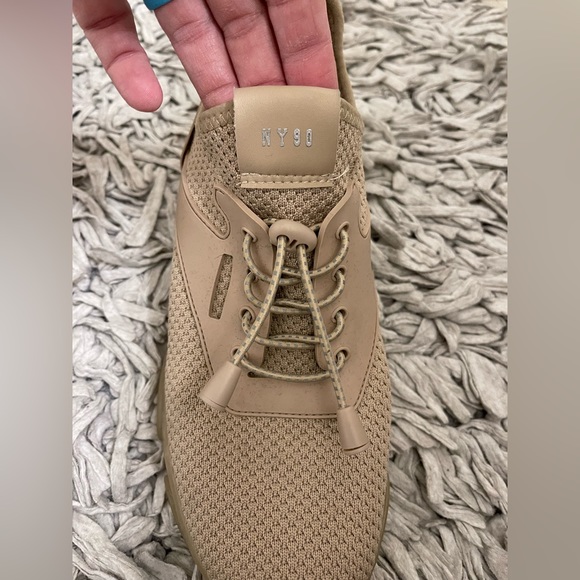 Women’s Steve Maddens - Picture 4 of 6